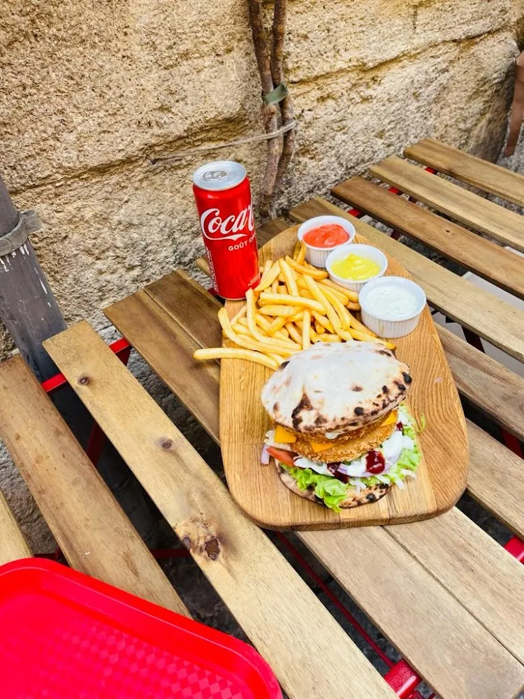 Naan Burger Double Chicken